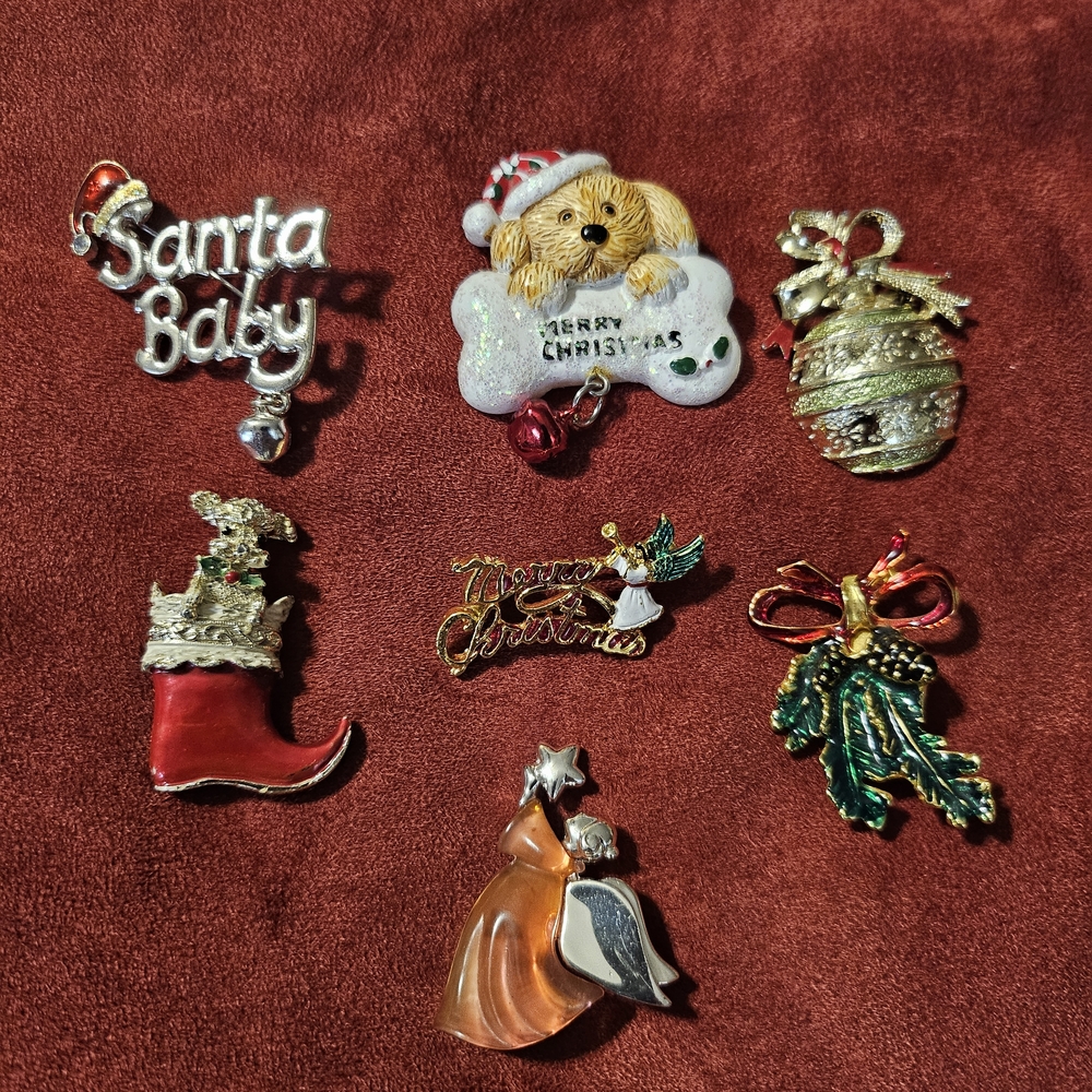 Festive Christmas Brooch Lot of 7
